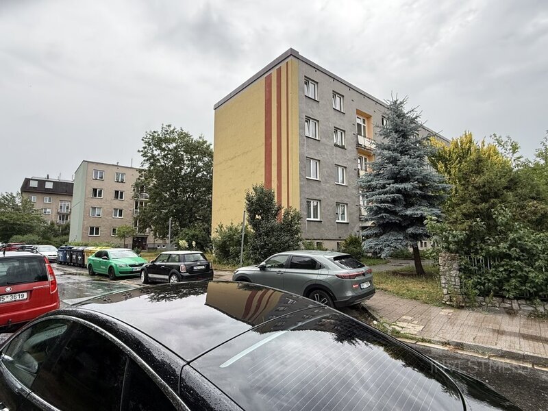 Prodej bytu 3+1 ve vyhledávaném místě v Hradci Králové