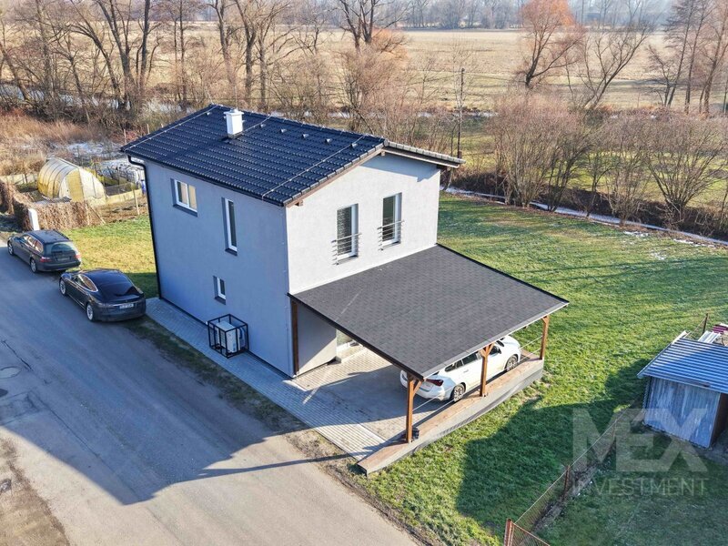 Prodej novostavby v obci Uhersko