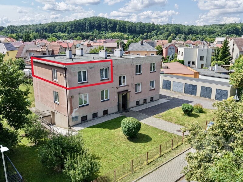 Prodej bytu 2+1 s garáží v Chocni, v ulici Stromovka